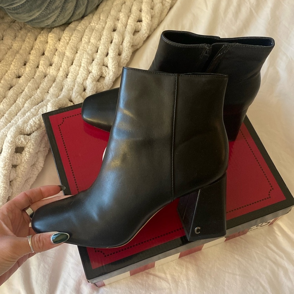 Like New Circus by Sam Edelman Boots